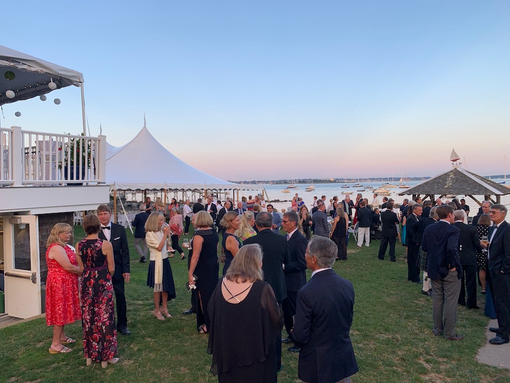 Dining & Social - Conanicut Yacht Club